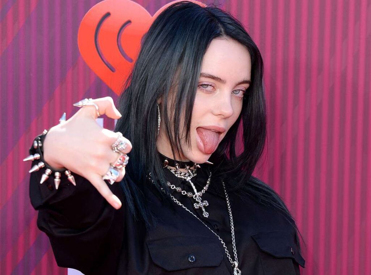 Billie Eilish, eleita Artista Revela&ccedil;&atilde;o do Ano. Foto: Reprodu&ccedil;&atilde;o.