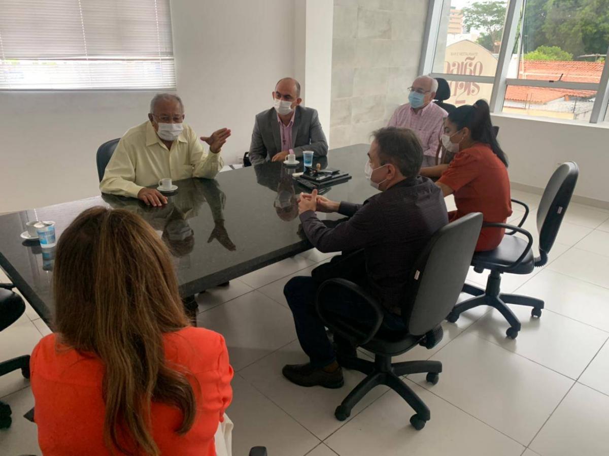 Dr. Pessoa quer reduzir as despesas com aluguel de prédios para secretarias