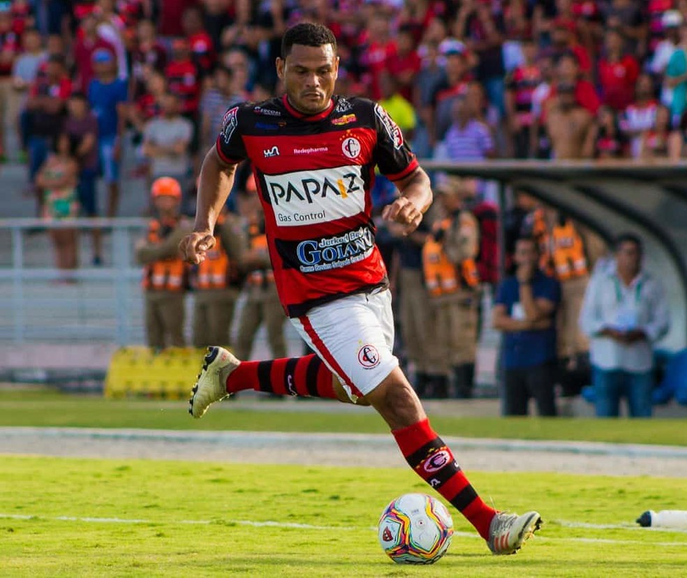 Flamengo-PI acerta contratação do atacante Fábio Júnior, ex-Fla e Vasco