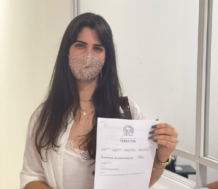 Vereadora apresenta projeto de Lei que cria o Conselho de Proteção dos animais