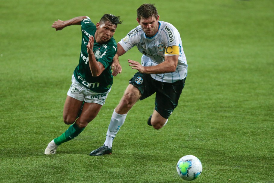 Palmeiras x Grêmio: quem leva a melhor em mata-mata na história?