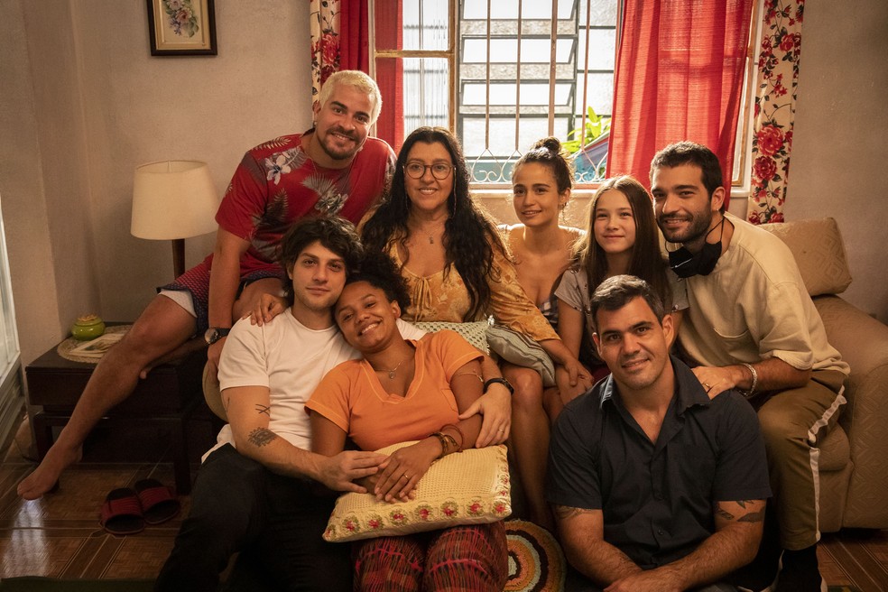 Novela 'Amor de Mãe' volta às telinhas hoje (01)