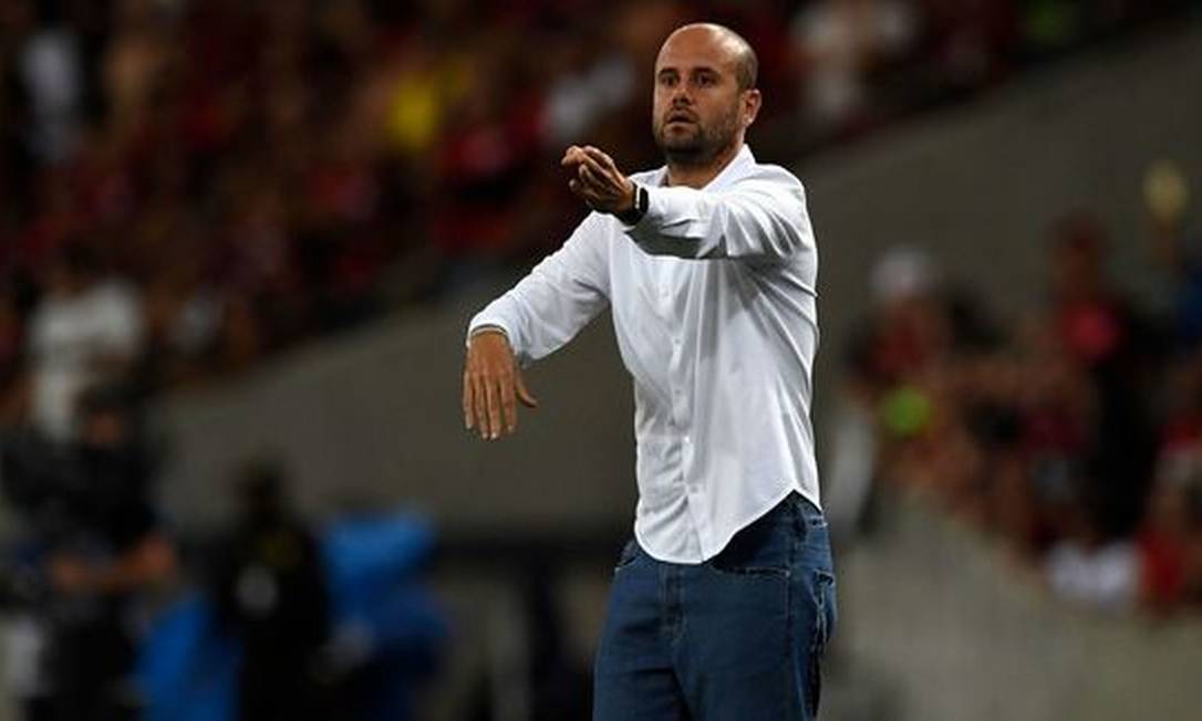 Internacional confirma contratação do técnico Miguel Ángel Ramírez