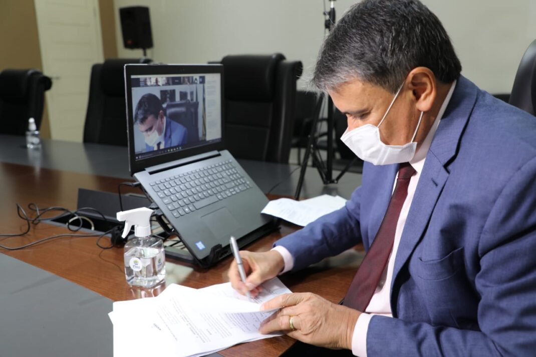  Sobre novo ministro Wellington Dias questiona: 'É uma mudança de visão sobre a pandemia?”