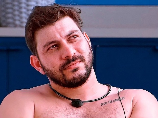 Caio é o novo líder; Fiuk está no paredão do BBB 21
