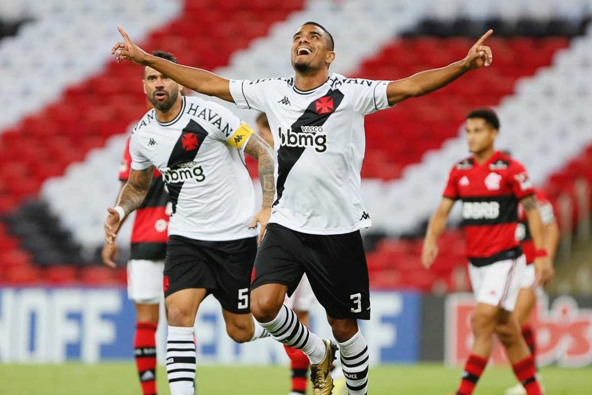 Vasco quebra jejum de 17 jogos e vence o Flamengo por 3 a 1 no Carioca