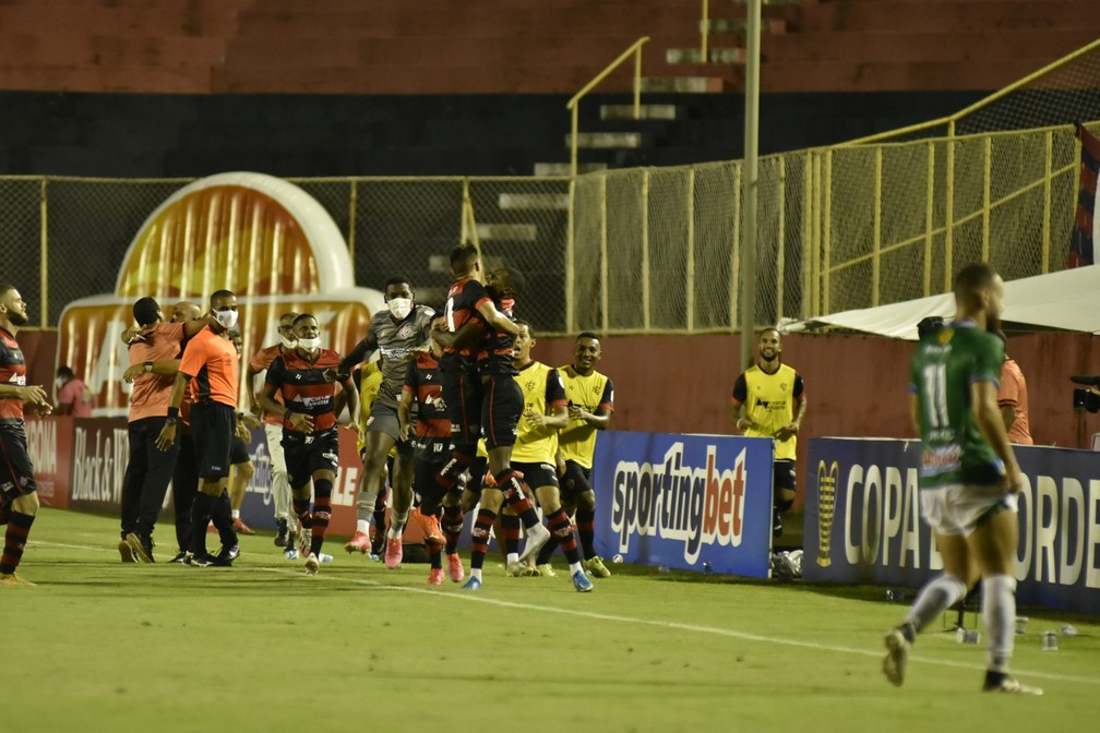 Com gol do Vitória no final, Altos é eliminado fora de casa na Copa do Nordeste