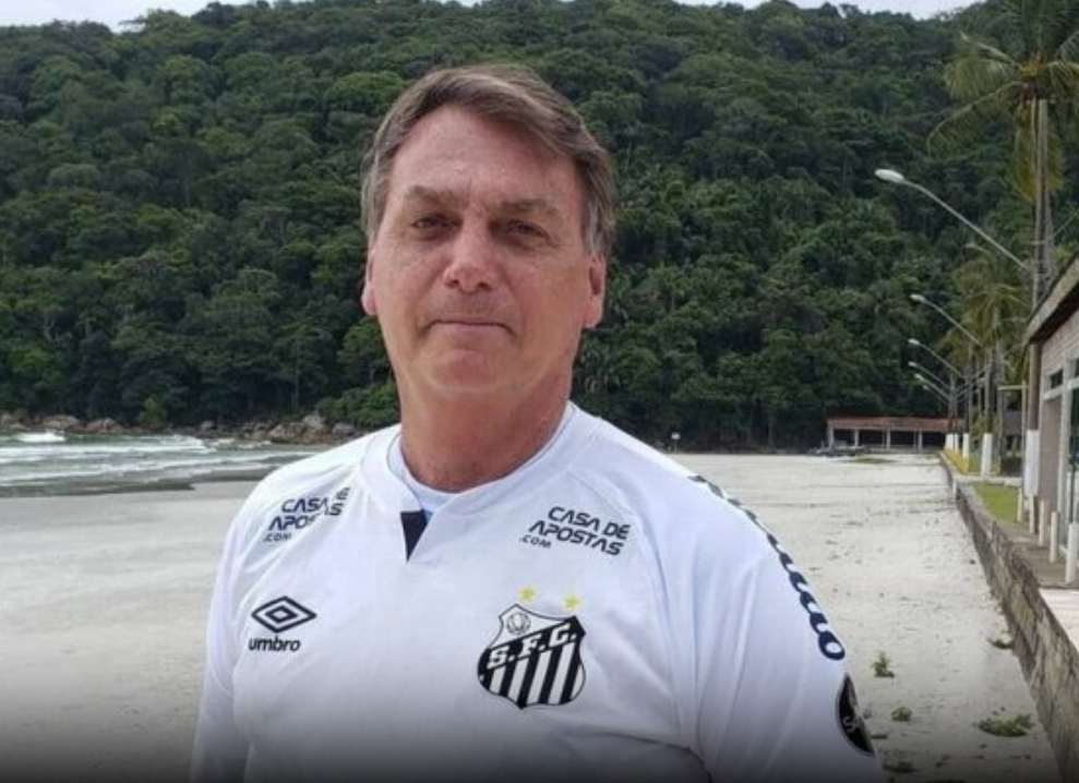 Ministro da CGU diz que Covid-19 elevou gastos das férias de Bolsonaro