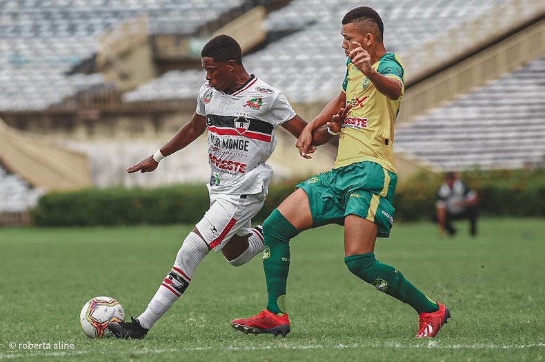 River vence o Picos e reassume liderança do campeonato Piauiense