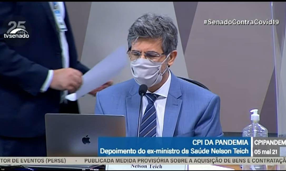 Em depoimento, Teich diz que deixou ministério por pressão para uso de cloroquina