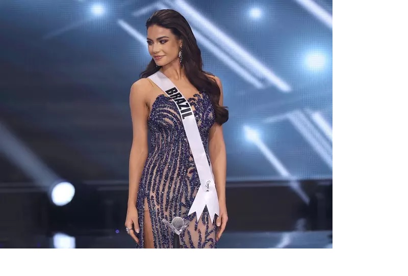 Brasileira Julia Gama fica em segundo lugar no concurso Miss Universo 2021