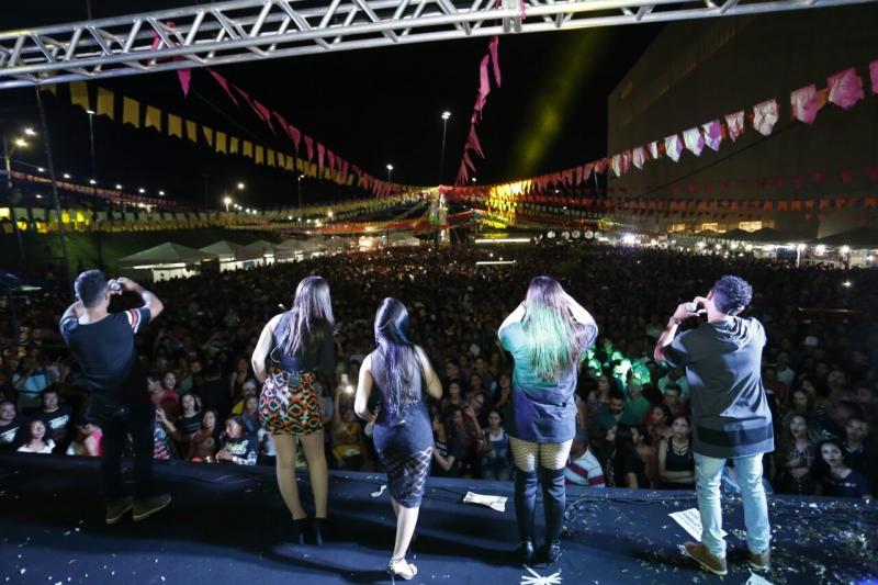 Confira as atrações culturais da abertura do Cidade Junina neste sábado (9)