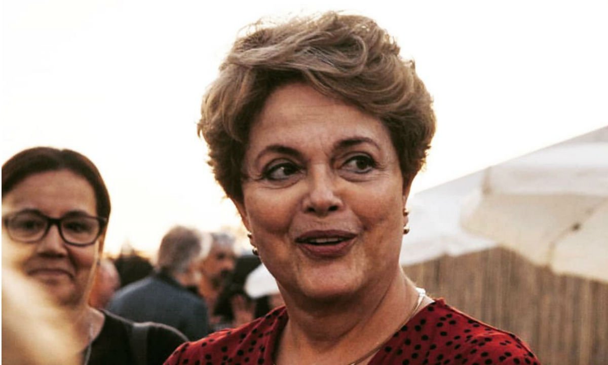 Ex-presidente Dilma Rousseff tem mal-estar e faz exames em Porto Alegre