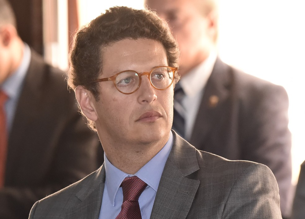Ministra Cármen Lúcia, do STF, autoriza abertura de inquérito contra Ricardo Salles
