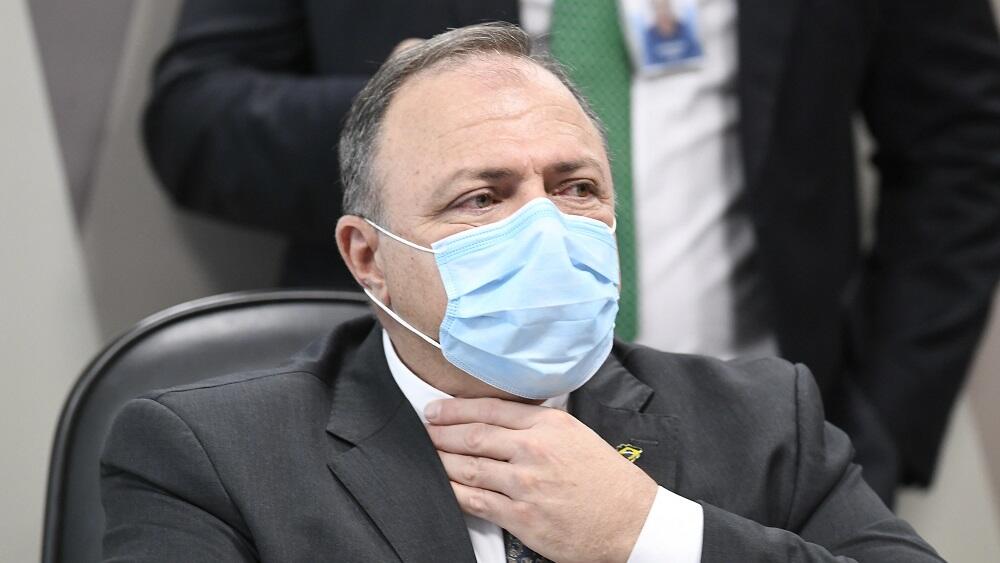 CPI aprova quebra de sigilos de Pazuello, Ernesto Araújo e de secretários da Saúde