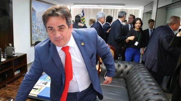 Citado por delatores, Ciro pode ficar sem foro privilegiado se não se reeleger