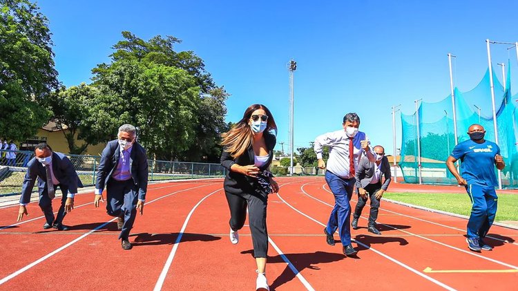 Governo do Estado inaugura pista de atletismo da Uespi