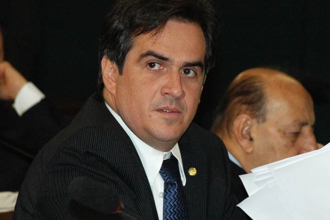 PGR denuncia Ciro Nogueira por ameaça a testemunha