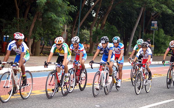Federação de Ciclismo comemora aniversário de Teresina com competição