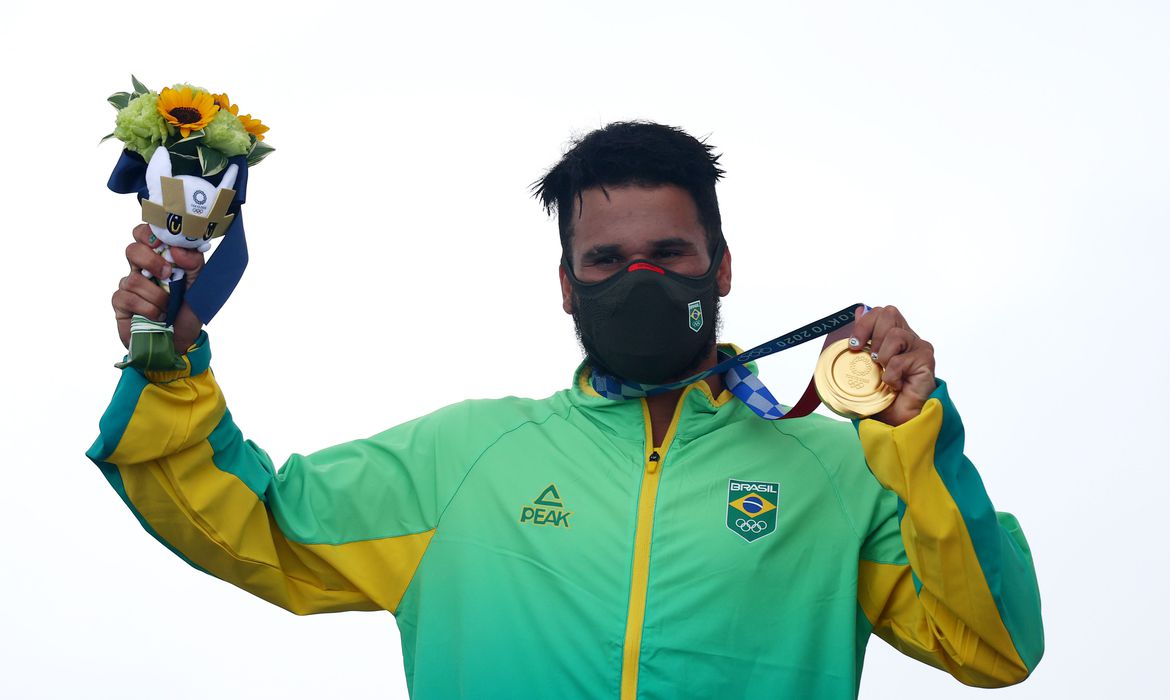 Italo Ferreira conquista a primeira medalha de ouro do Brasil nas Olimpíadas