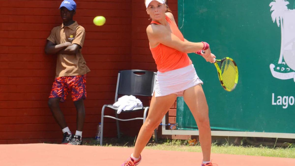 Laura Pigossi e Luisa Stefani perdem semifinal no tênis e vão tentar o bronze