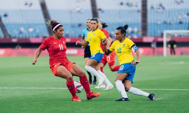 Seleção feminina perde para Canadá nos pênaltis e dá adeus a Tóquio
