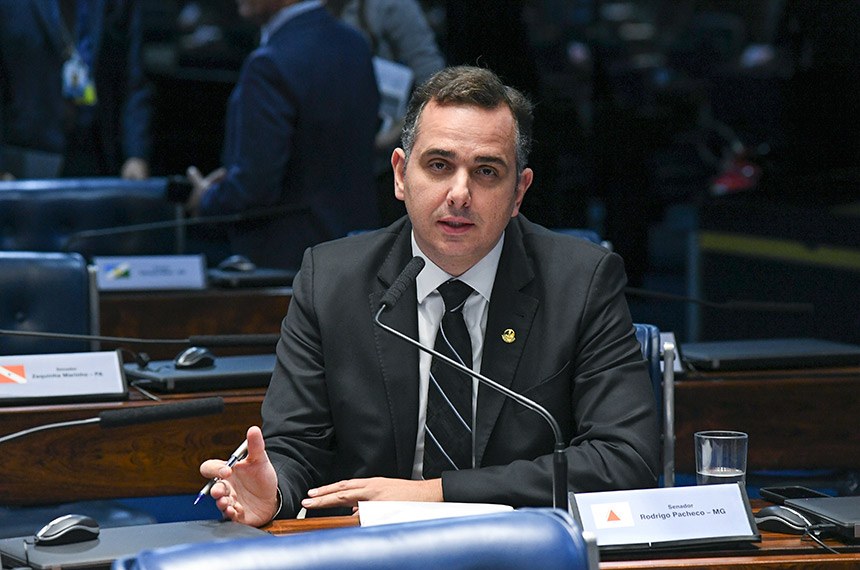 Presidente do Senado diz que Congresso não vai permitir retrocessos democráticos