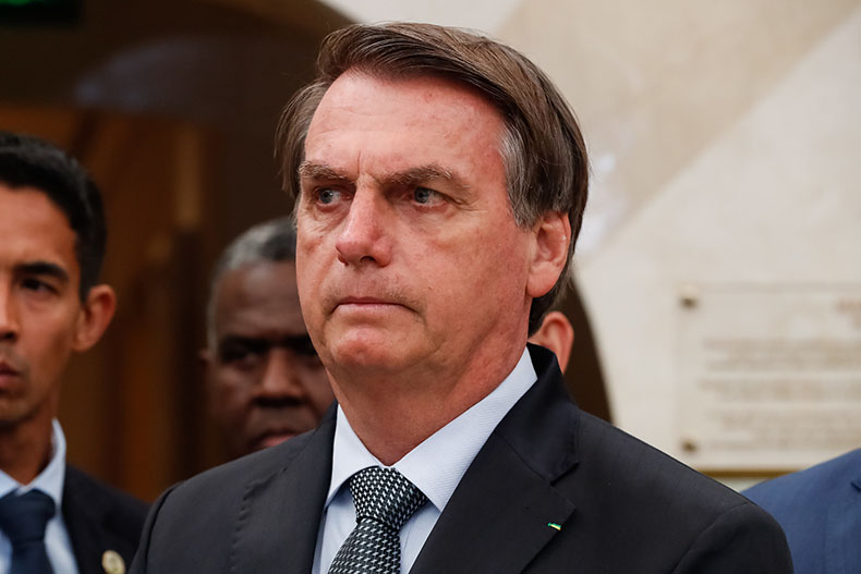 Bolsonaro ironiza pedidos de quebra de sigilo na CPI