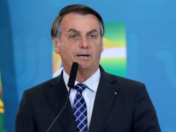 Bolsonaro diz que não vai interferir no preço dos combustíveis