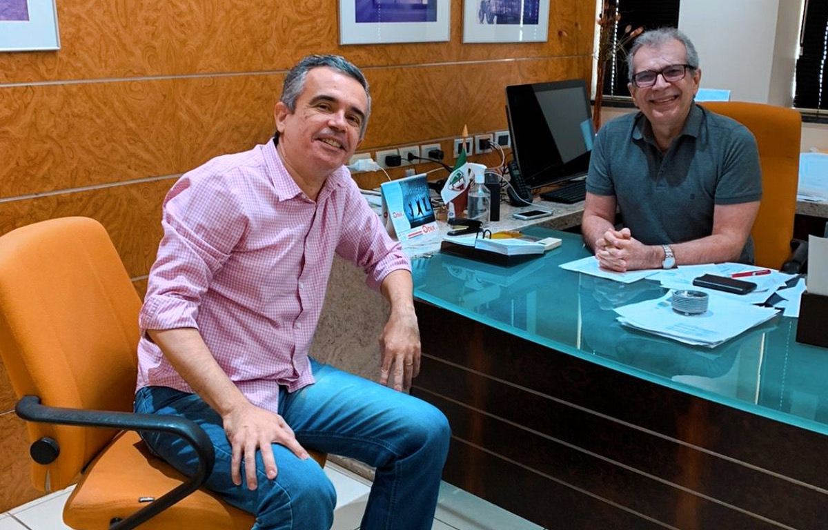 Washington Bonfim se reúne com João Vicente Claudino e conversa sobre oposição