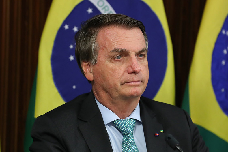 Bolsonaro reafirma intenção de 