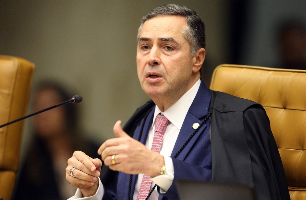 STF suspende trechos de portaria que proíbe demissão de não vacinados