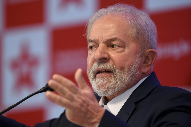 Biografia do ex-presidente Lula põe Lava Jato em segundo plano e revê origem do PT