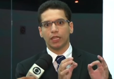 Ofício do Sinpoljuspi pede que Governo do Piauí faça exame psicológico no secretário Daniel Oliveira
