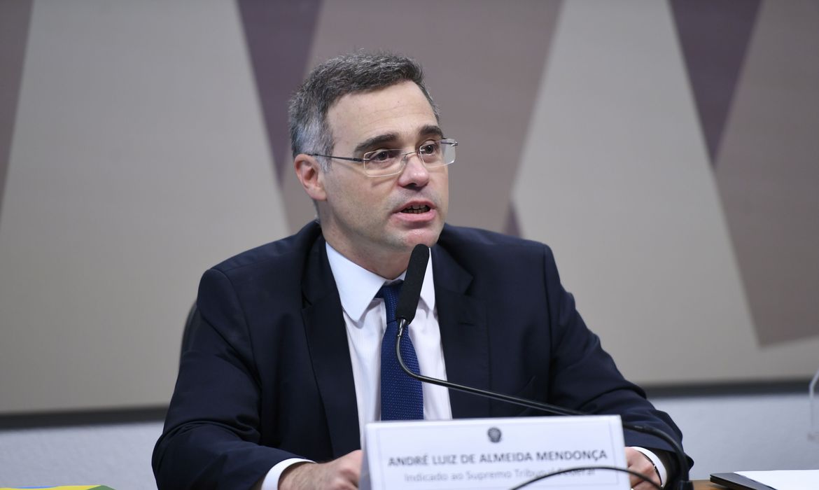 Senado aprova indicação de André Mendonça para o Supremo Tribunal Federal