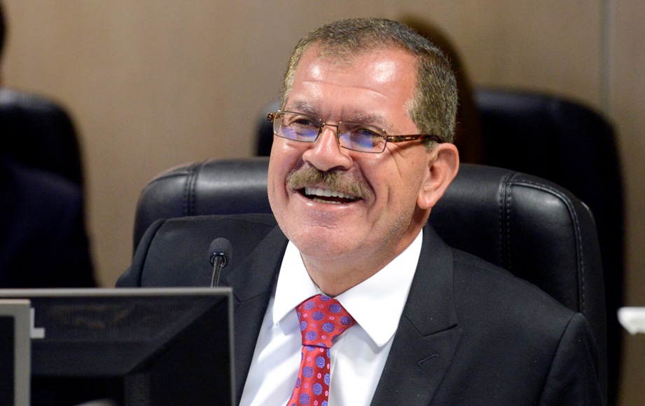 Ministro Humberto Martins, presidente do STJ, recebe título de cidadania piauiense