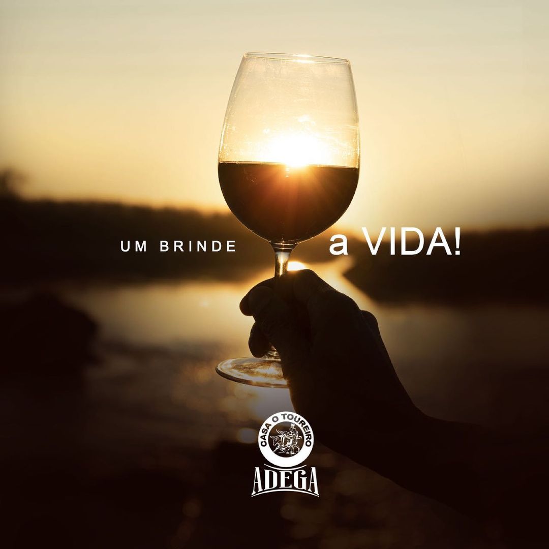 Brindando o reencontro: Toureiro Adega assina Exclusive Bar da Lumière Forest
