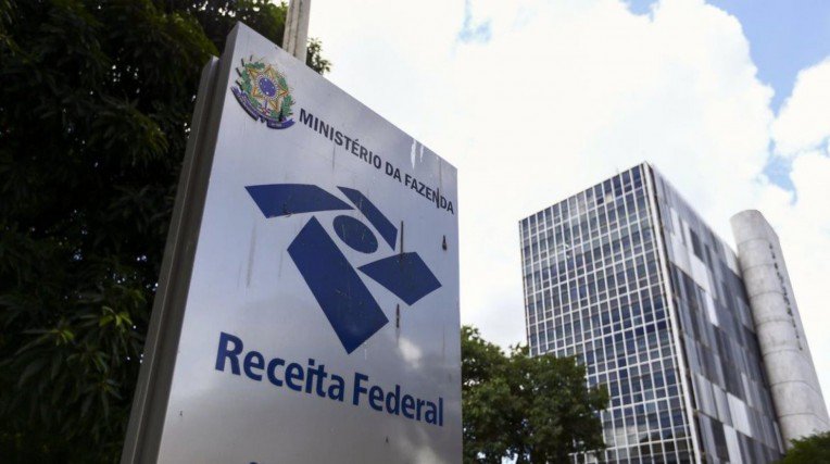 Número de auditores da Receita Federal que entregaram cargos de chefia chega a 738