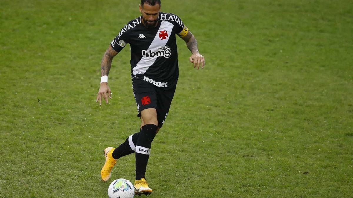 'Não jogarei mais no Vasco, estou negociando a rescisão', anuncia Leandro Castan