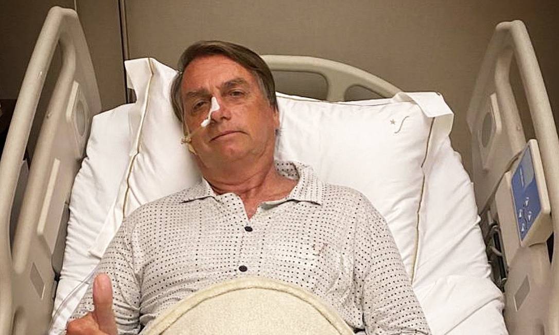 Médicos de Bolsonaro descartam necessidade de nova cirurgia