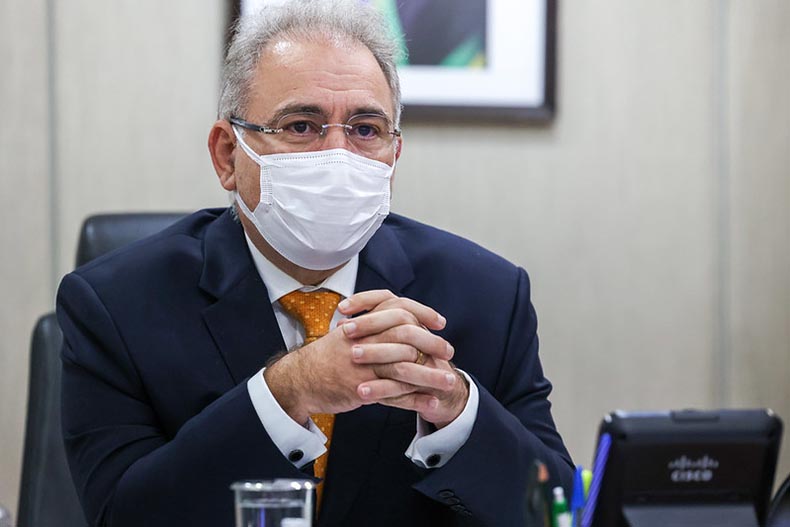 Período de quarentena para assintomáticos pode reduzir de 10 para 5 dias, afirma Queiroga