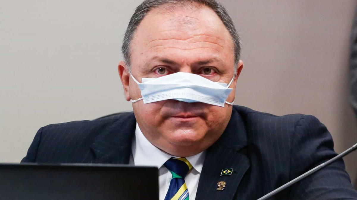 Governo Bolsonaro mantém sigilo de cem anos e nega acesso a processo contra Pazuello