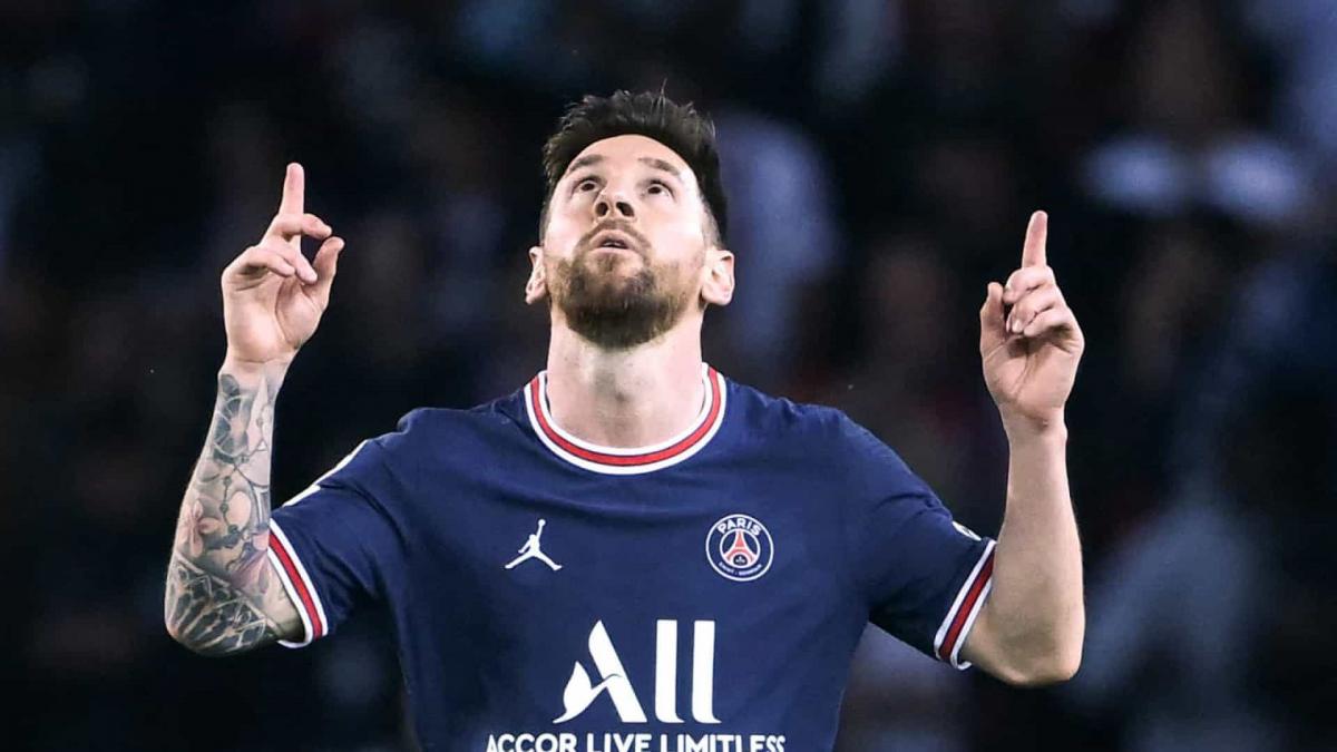 Messi brilha e Paris Saint-Germain goleia Lille no Francês