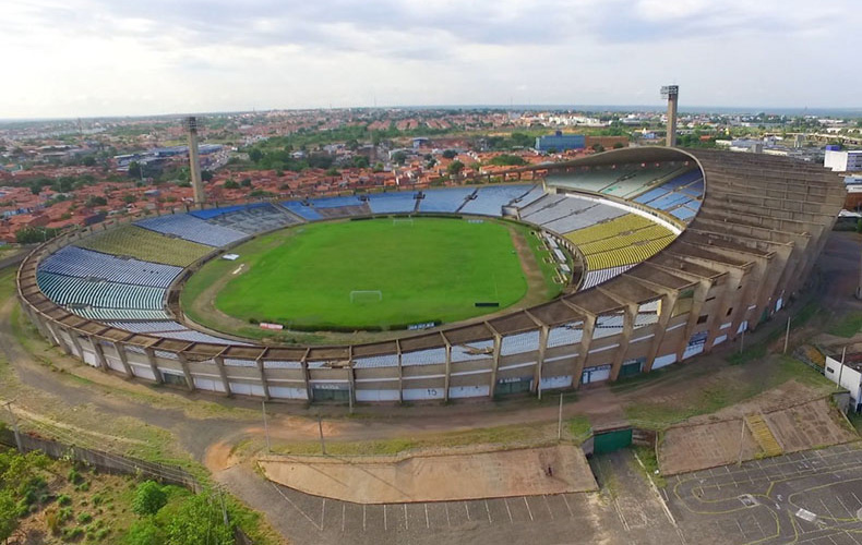 Albertão receberá 25 mil torcedores para Altos x Flamengo; ingressos podem custar até R$ 200