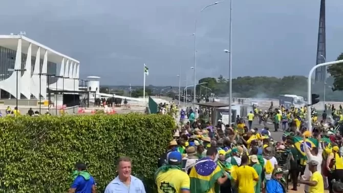 Piauienses que participaram de ato terrorista serão investigados