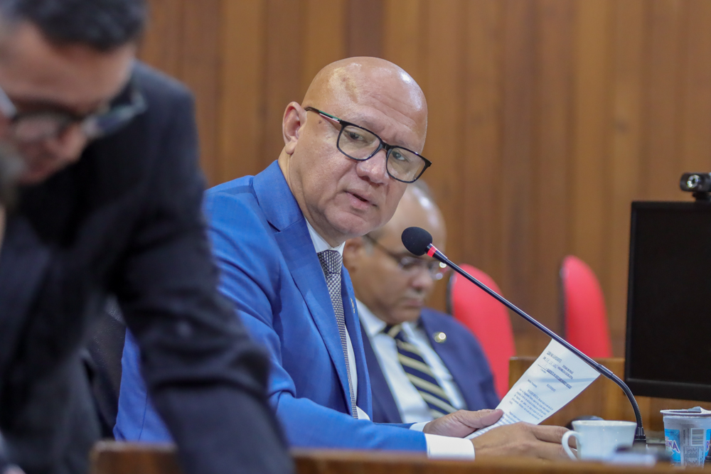 Após nomeação de preso, Franzé exige certidão criminal de indicados