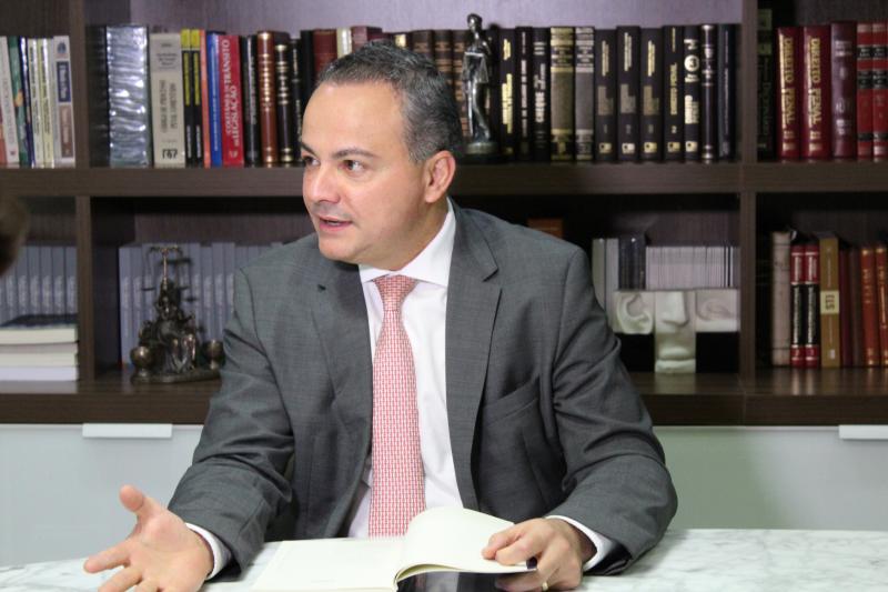 Valter Alencar pretende reduzir gastos públicos em seu plano de governo