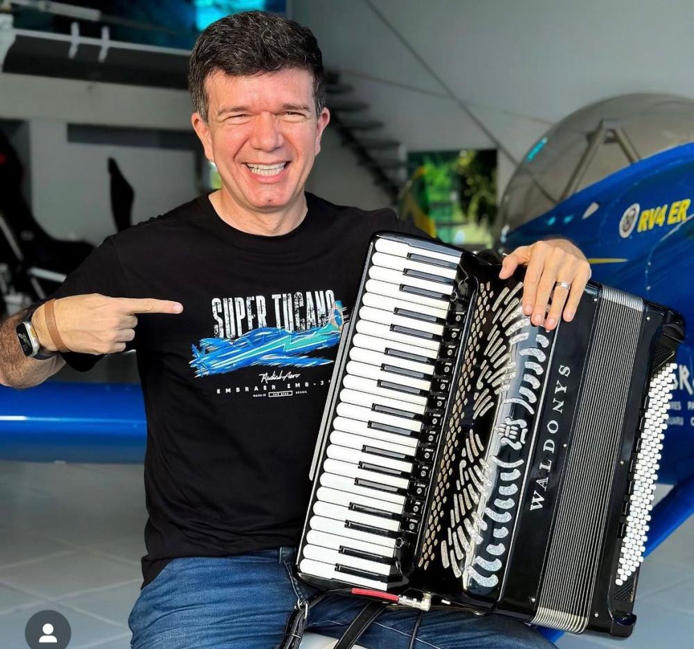 Waldonys, primeira atração confirmada do Cidade Junina, toca com Marisa Monte em Teresina