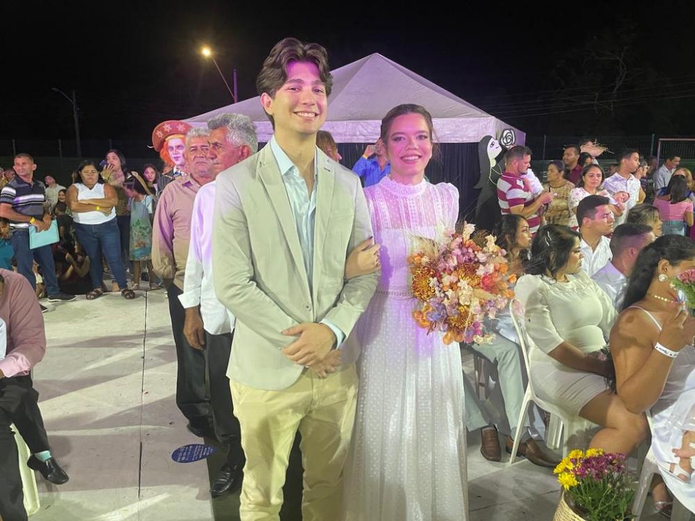 186 casais disseram 'sim' durante casamento comunitário realizado na Cidade Junina em Teresina