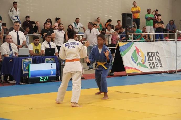 Inscrições para receber auxílio do programa 'Bolsa Atleta Piauí' encerram na sexta-feira (21)